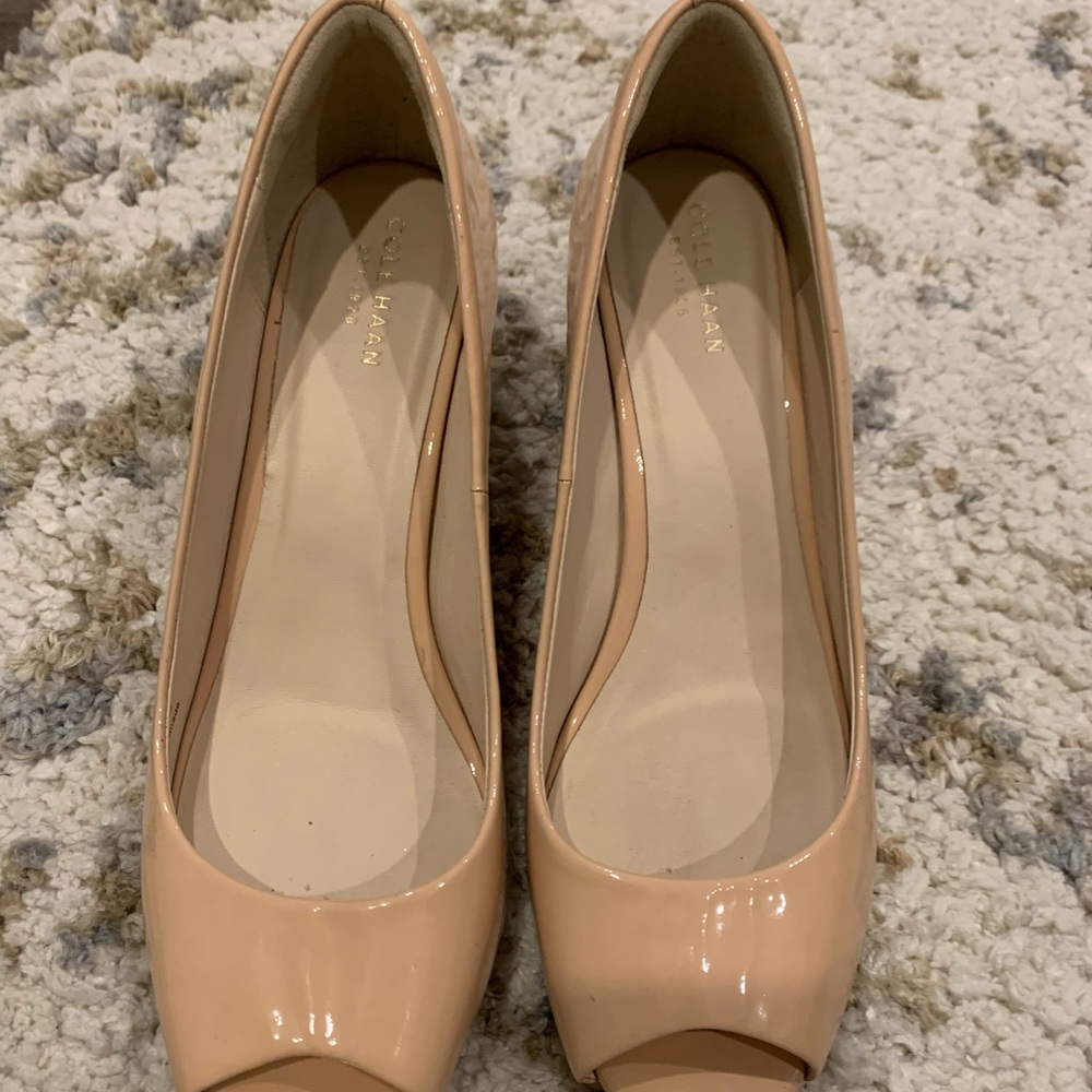 Cole Hana wedge heels